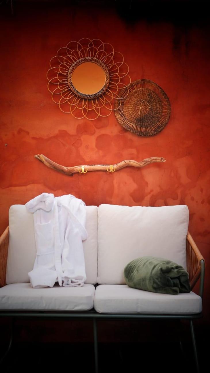 Chambre Condamine Spa Millau Exterior photo